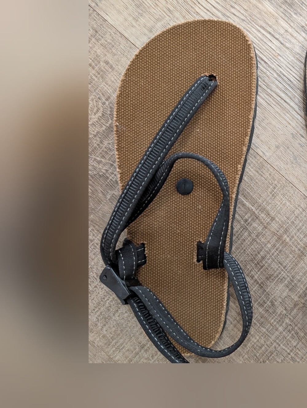 Nwot Women's Size 6 / Mens Size 4 Earth Runners Grounding Sandals